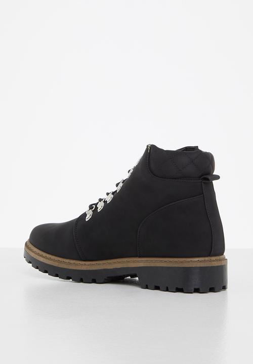 Seduction - Lace up hiking bootie - black