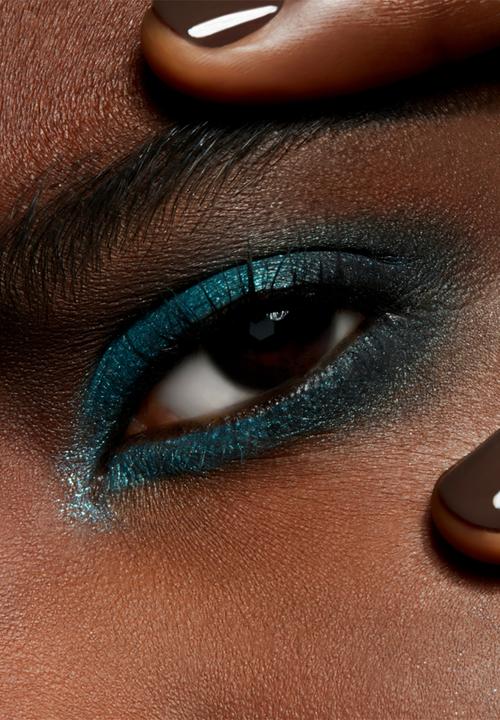 MAC - Dazzleshadow Extreme - Emerald Cut