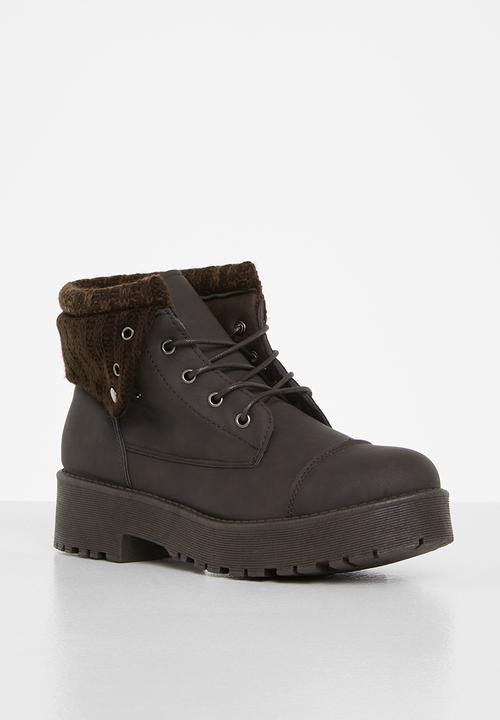 Seduction - Lined hiking boot - choc