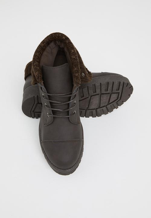Seduction - Lined hiking boot - choc