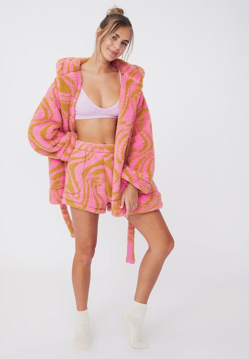 Cotton On - The snuggle robe - pink cosmos flower wave