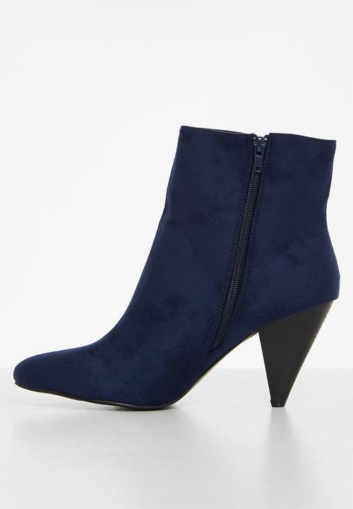 Jada - Pointed cone heel ankle boot - navy
