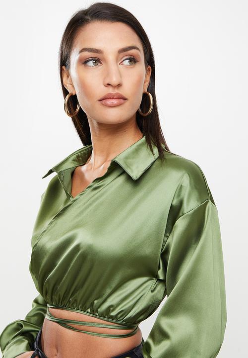 Missguided - Petite wrap around shirt satin - green