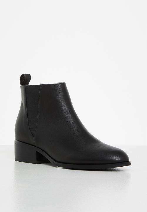 Julz - Mia leather chelsea boot - black