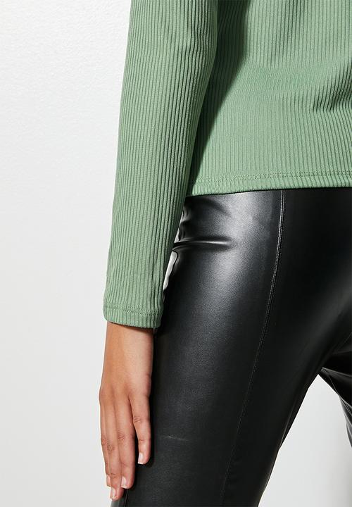 Superbalist - Rib trim funnel neck tee - green