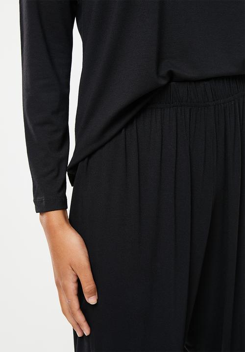 Superbalist - Sleep long sleeve top and pants set - black