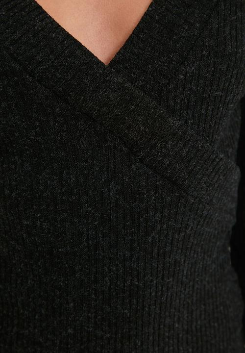 Trendyol - Double breasted sweater knitted dress - black