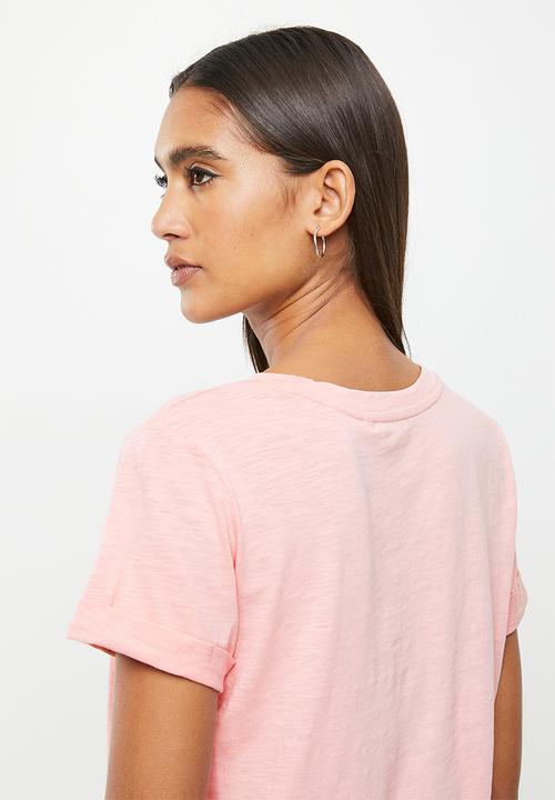 GUESS - Es short sleeve guess 1981 roll cuff tee - pretty in pink