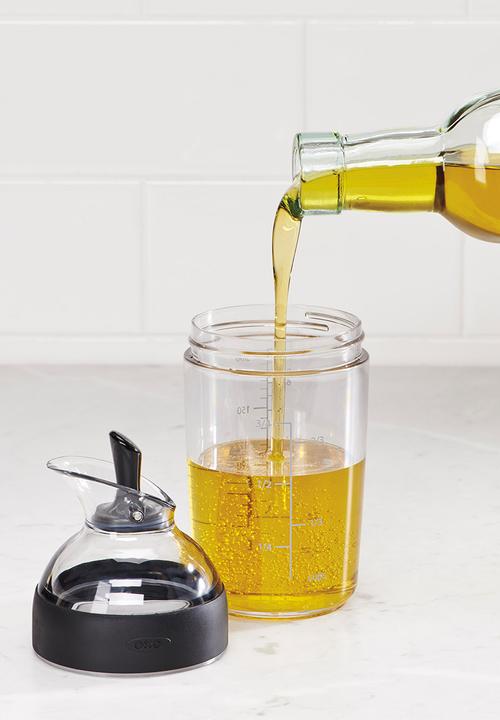 OXO - Good grips salad dressing shaker - clear
