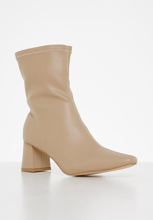 Madison® - Shelly ankle block heel boot - ecru