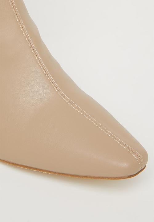 Madison® - Shelly ankle block heel boot - ecru