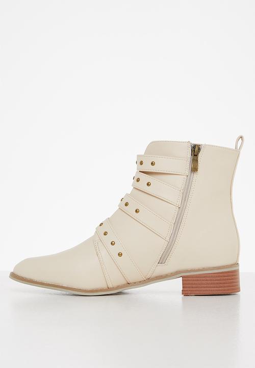 Madison® - Simantha studded ankle boot - bone