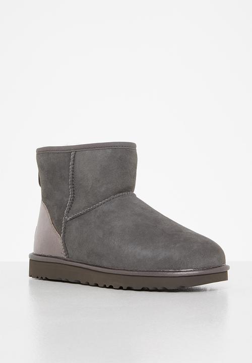 UGG® - Classic mini shine - charcoal