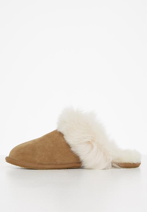 UGG® - Scuff sis - chestnut