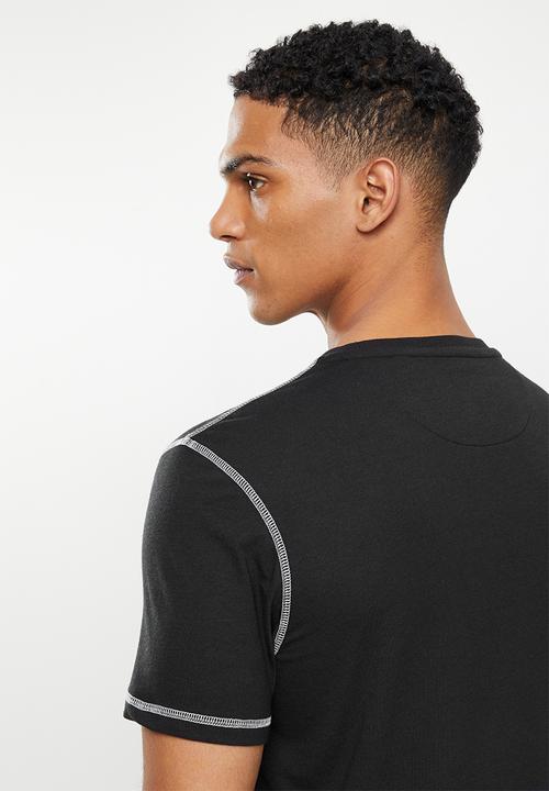 Lyle & Scott - Contrast Seams Tee - Black & White