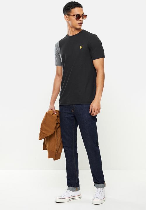 Lyle & Scott - Colour block Pocket Tee - True black