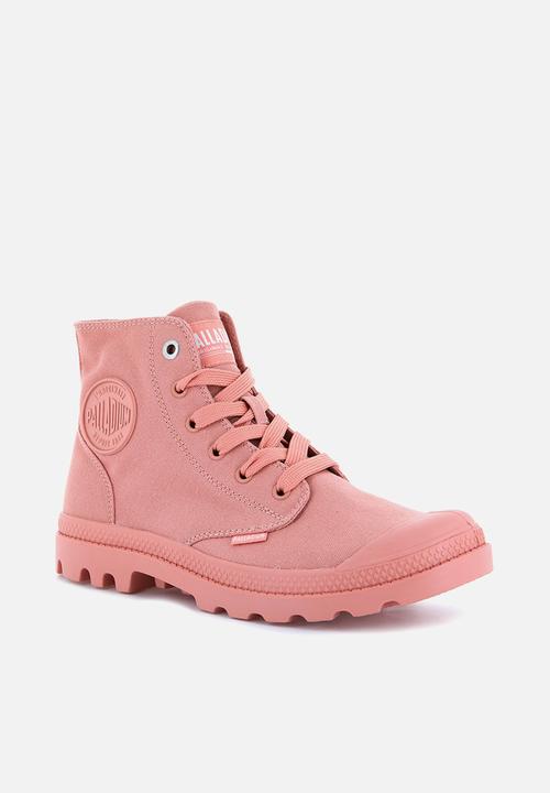 Palladium - Mono chrome - muted clay