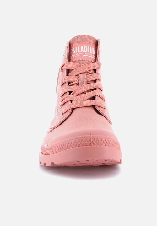 Palladium - Mono chrome - muted clay