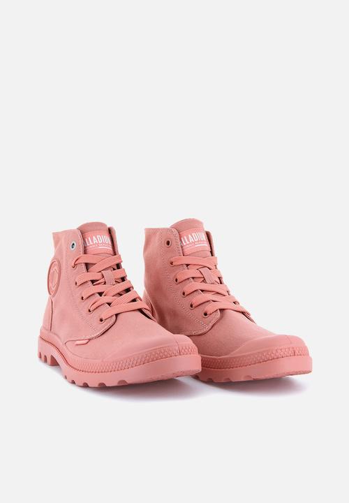Palladium - Mono chrome - muted clay