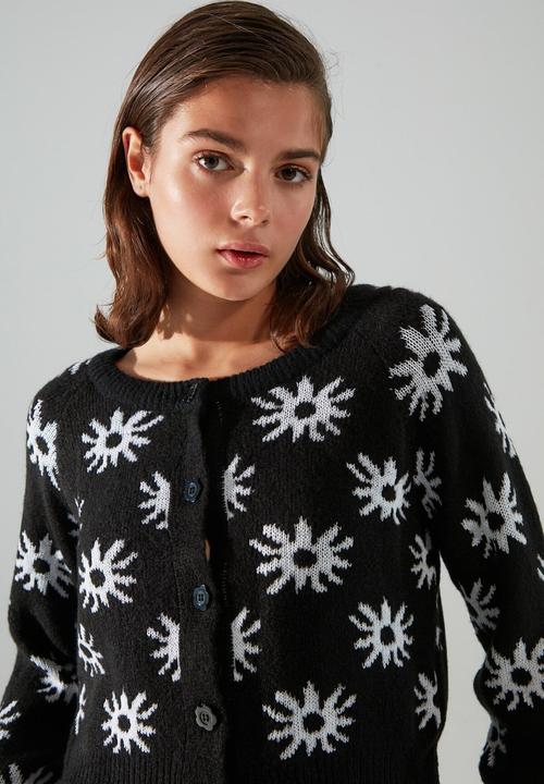 Trendyol - Flower detailed knit cardigan - black