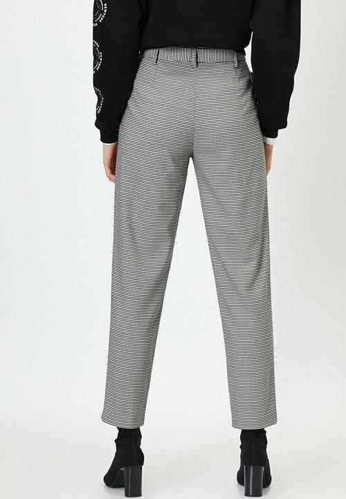 Koton - Medium rise pocket detailed check trousers - black patterned