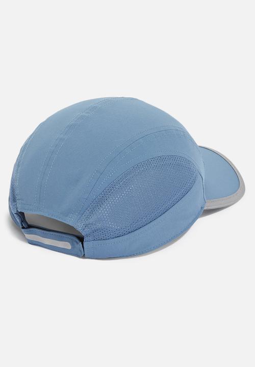 adidas Performance - Run 4p cap a.r - altered blue & halo silver
