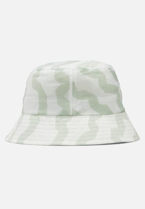 Reebok - Cl  summer bucket hat - light sage
