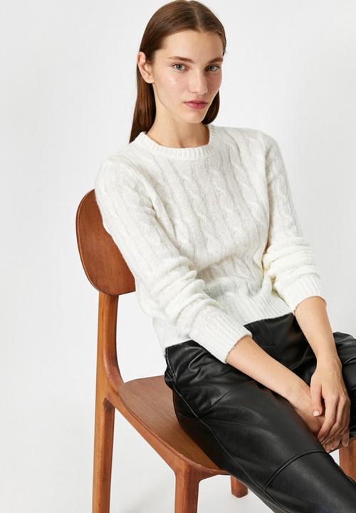 Koton - Crew neck cable knit sweater - ecru