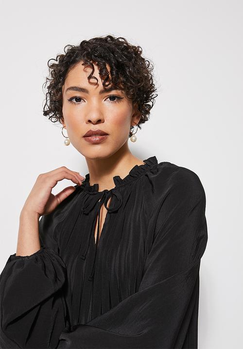 VELVET - Pleated aline trapeze balloon sleeve midi - black