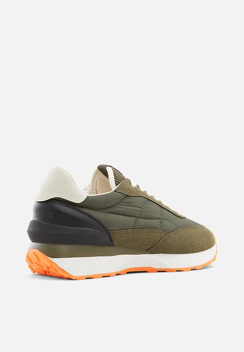 Call It Spring - Pillar - khaki