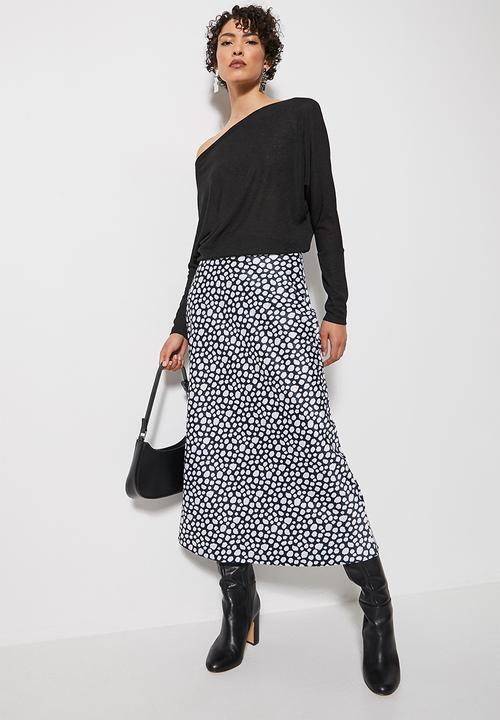 VELVET - Soft touch draped off the shoulder top - black