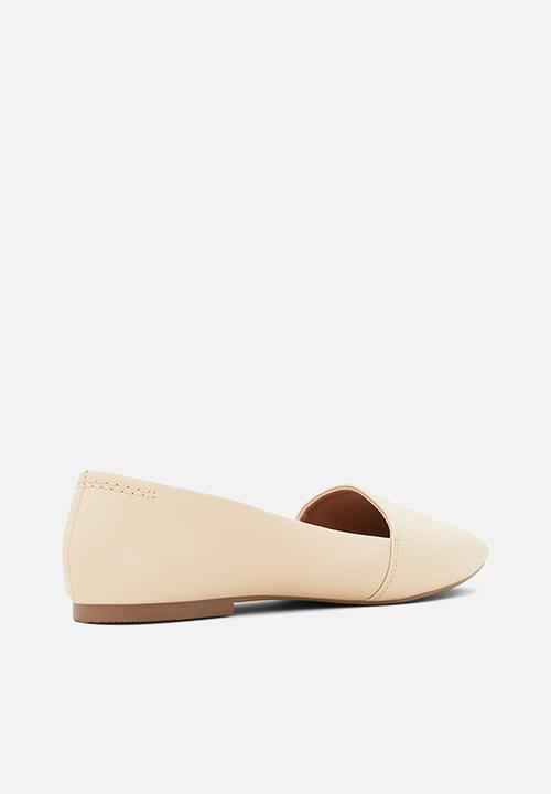 Call It Spring - Samantha pump - stone
