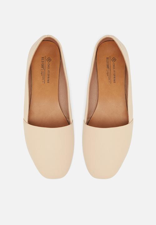 Call It Spring - Samantha pump - stone