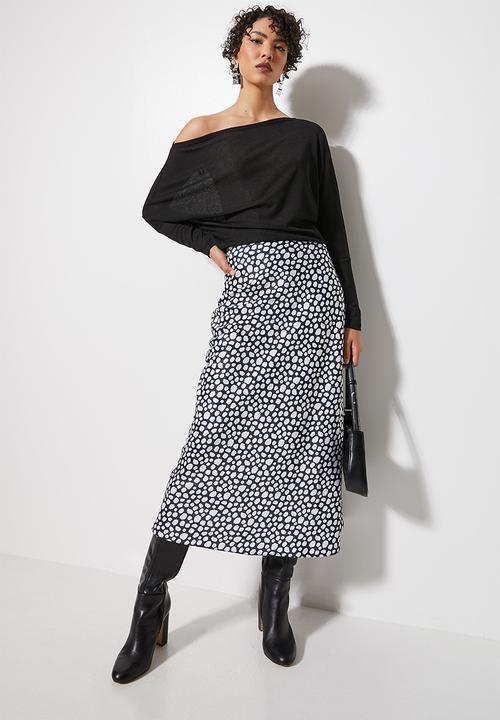 VELVET - Printed a-line slip skirt - black giraffe