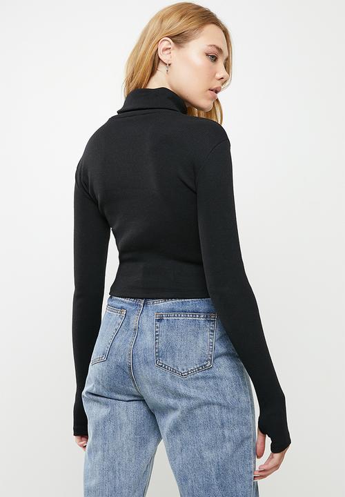 Trendyol - Turtleneck finger detail knit top - black