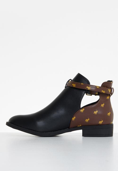 POLO - Monogram cut out ankle boot - brown