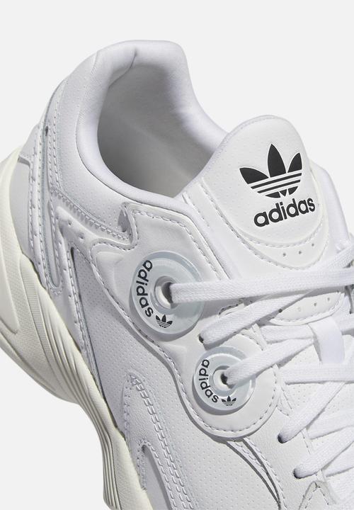 adidas Originals - Adidas astir - ftwr white/ftwr white/off white