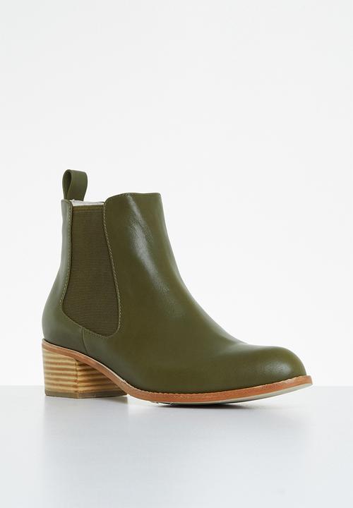 Julz - Leah leather chelsea boot - olive