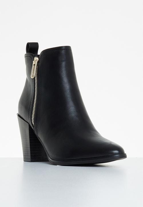 Call It Spring - Catalina boot - black