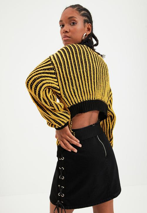 Trendyol - Turtleneck knitwear sweater  - yellow