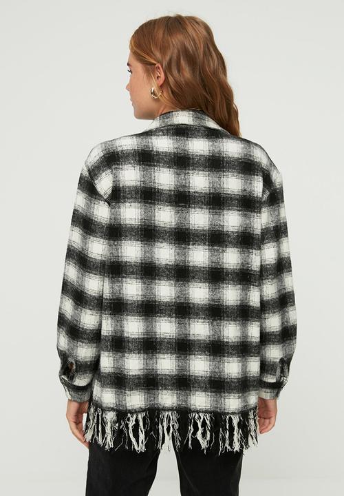 Trendyol - Tasseled shirt  - black & white