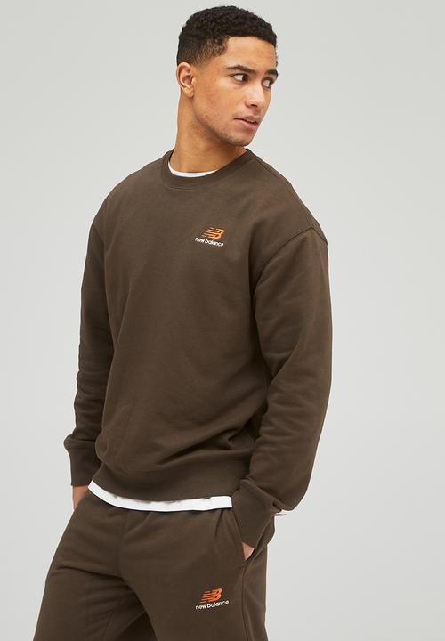 New Balance  - Nb essentials uni-ssentials crew - rich earth
