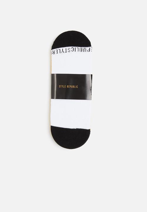 STYLE REPUBLIC - 3-pack branded secret socks - multi 