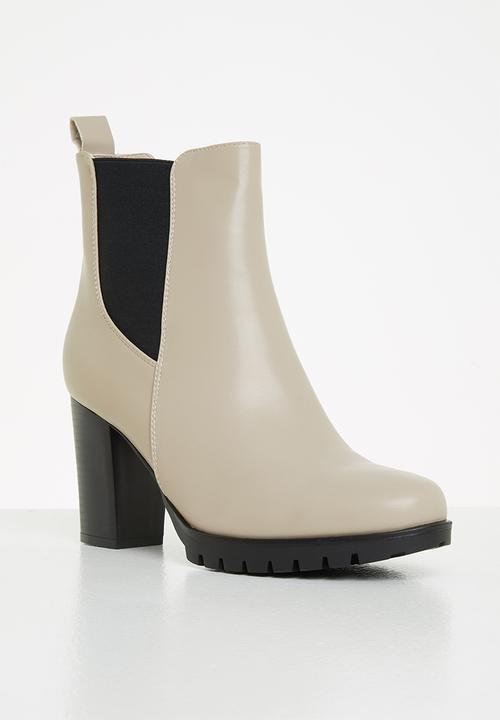 Superbalist - Lisa chelsea boot - natural