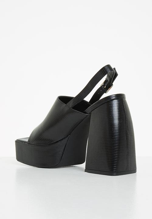 Glamorous - Square toe platform heel - black