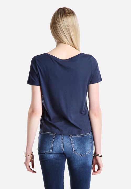Noisy May - Ann Cropped Tee