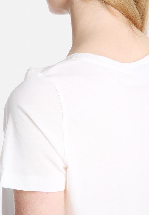 Noisy May - Ann Cropped Tee
