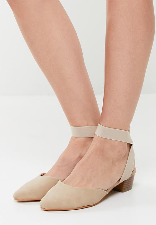Butterfly Feet - Sling 1 ankle strap heel - neutral 