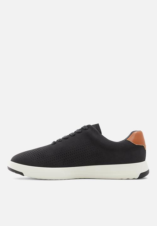 Call It Spring - Maxwell - black