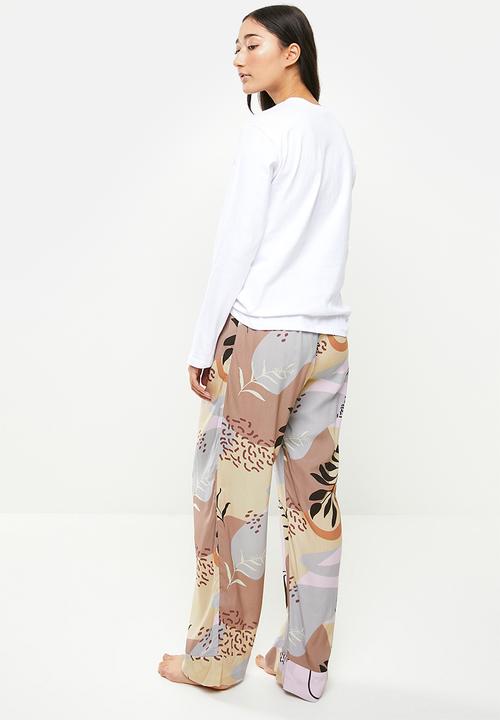 Superbalist - Sleep long sleeve top and pants set - multi
